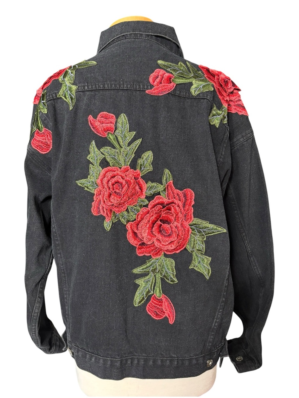 Carmar Black Denim Jacket with Red Rose Embroidery Size M - Picture 3 of 6